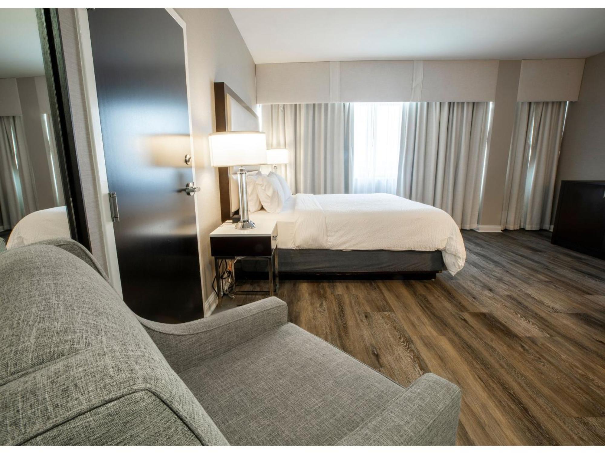 Holiday Inn Wilmington By Ihg Gurneyville Eksteriør bilde